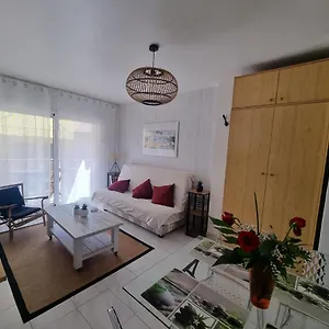 Lovely One Bedroom With Balcony , Roses Espagne